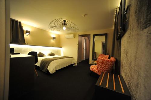 Montceau-les-Mines Hotel | Nota Bene