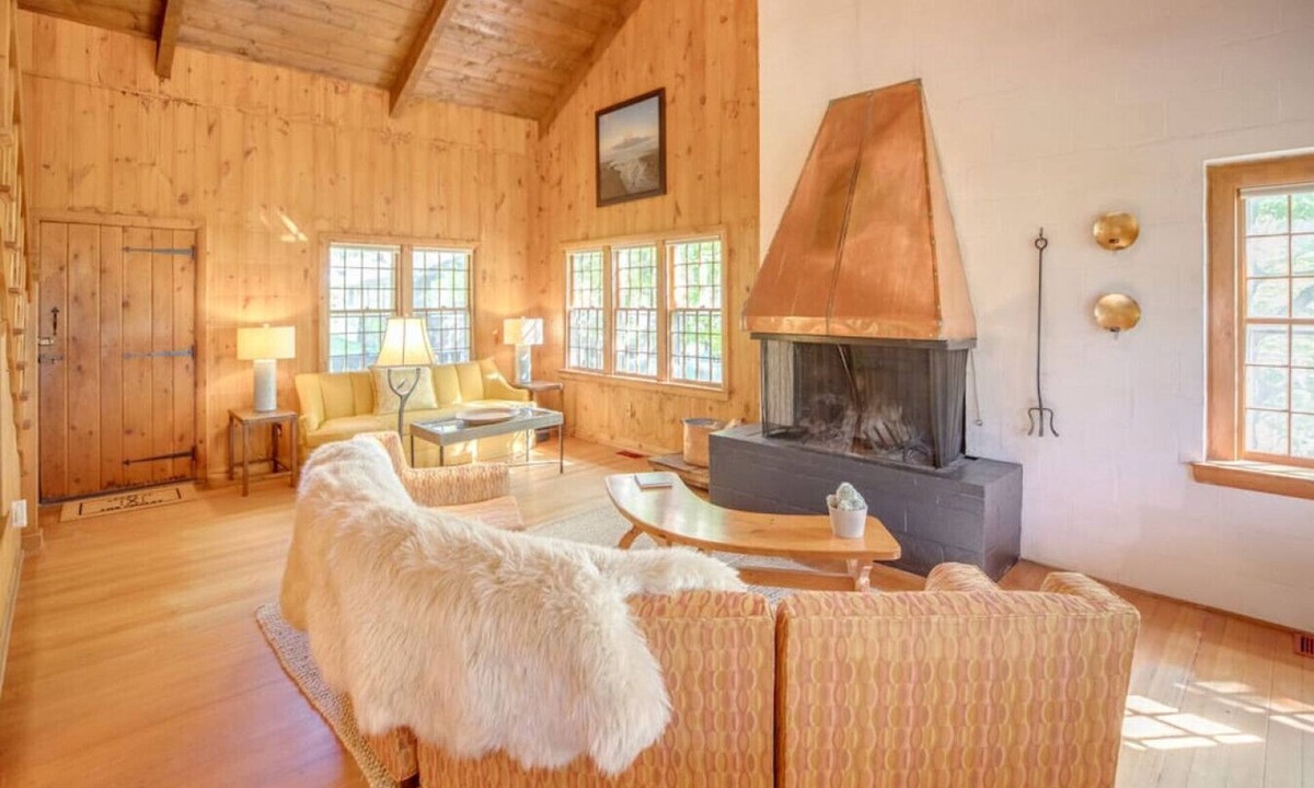 Franconia Ski Chalet | Notch Chalet at Mittersill