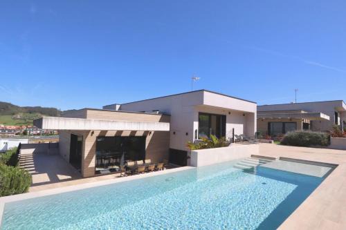 Boo Villa | Noteliving- Villa Hoshi