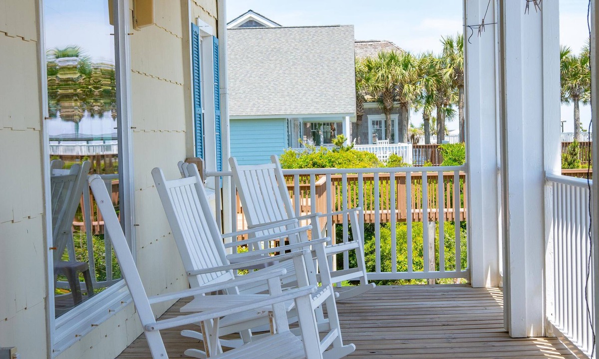 Ocean Isle Beach Condo | Nothing Beats Ocean Front! - Great Views - Direct beach access - Many updates