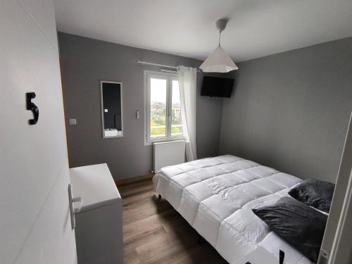 Argenteuil House | Notre Dame d'Orgemont - Gris 5