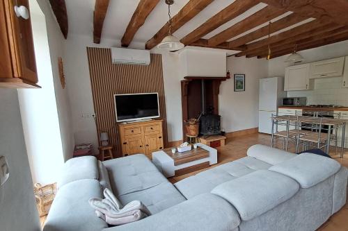 Roussines Apartment | Notre Refuge à Montbroux