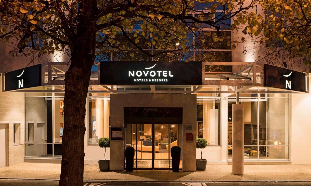 Notre-Dame Hotel | Novotel Chateau De Versailles
