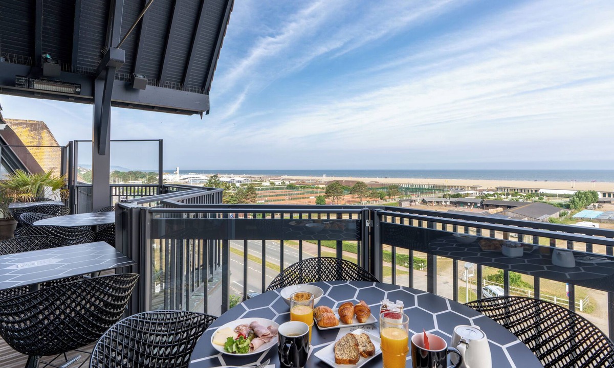 Deauville City Centre Hotel | Novotel Deauville Plage