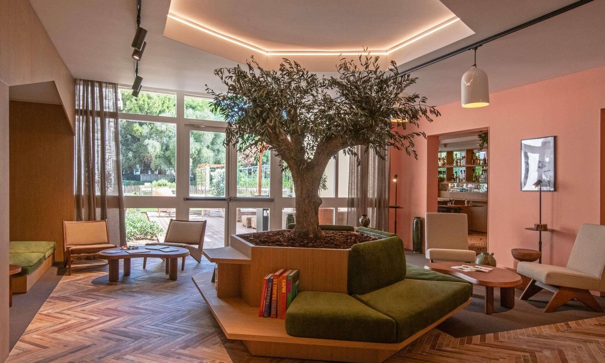 Saint-Laurent-du-Var Hotel | Novotel Nice Aeroport Cap 3000