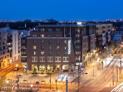 Saint-Denis Hotel | Novotel Paris Stade Basilique