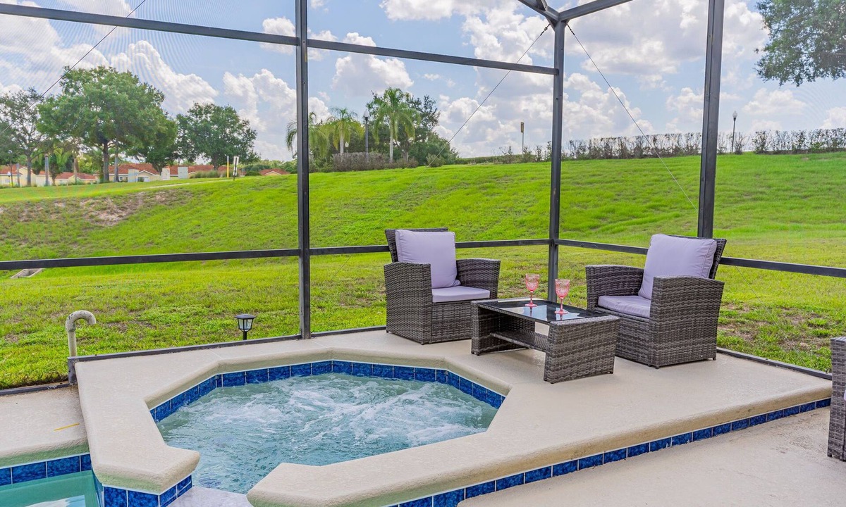Windwood Bay House | NOW ACCEPTING LONG-TERM AND SHORT-TERM RENTALS