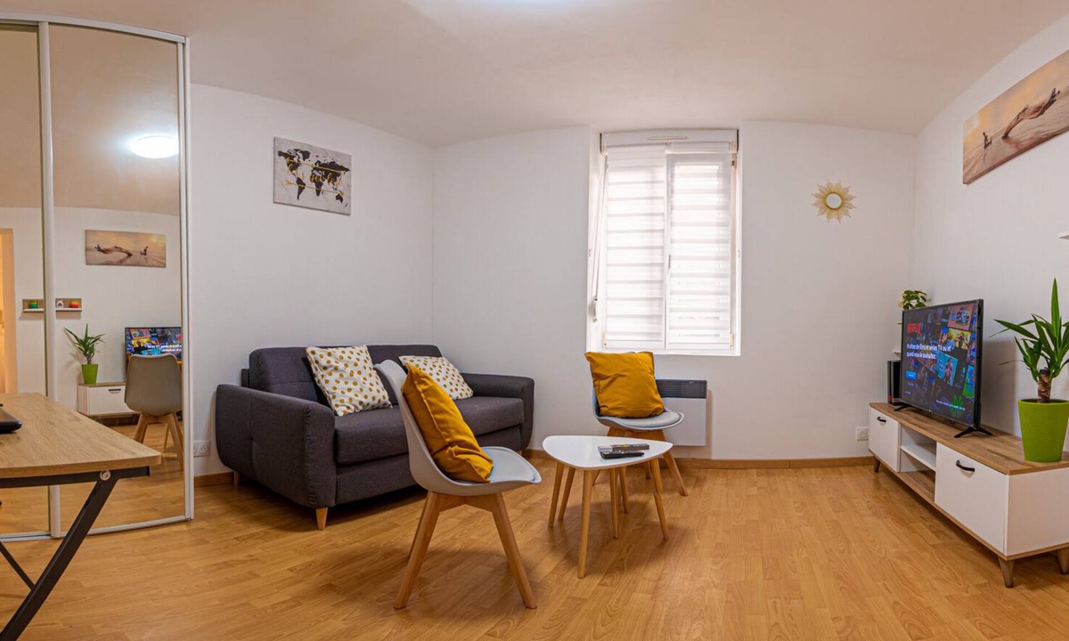 Mont d'Arene Apartment | * Nuances de Gry * Charming T2 City Center/Station