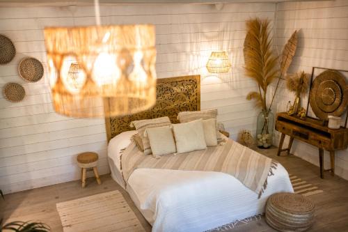 Euzet-les-Bains Bed & Breakfast | Nuitées Bohèmes Hôtel & Spa