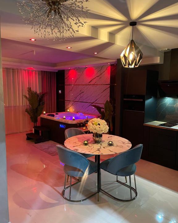 Centre Apartment | NUITS D'HERMES & Spa