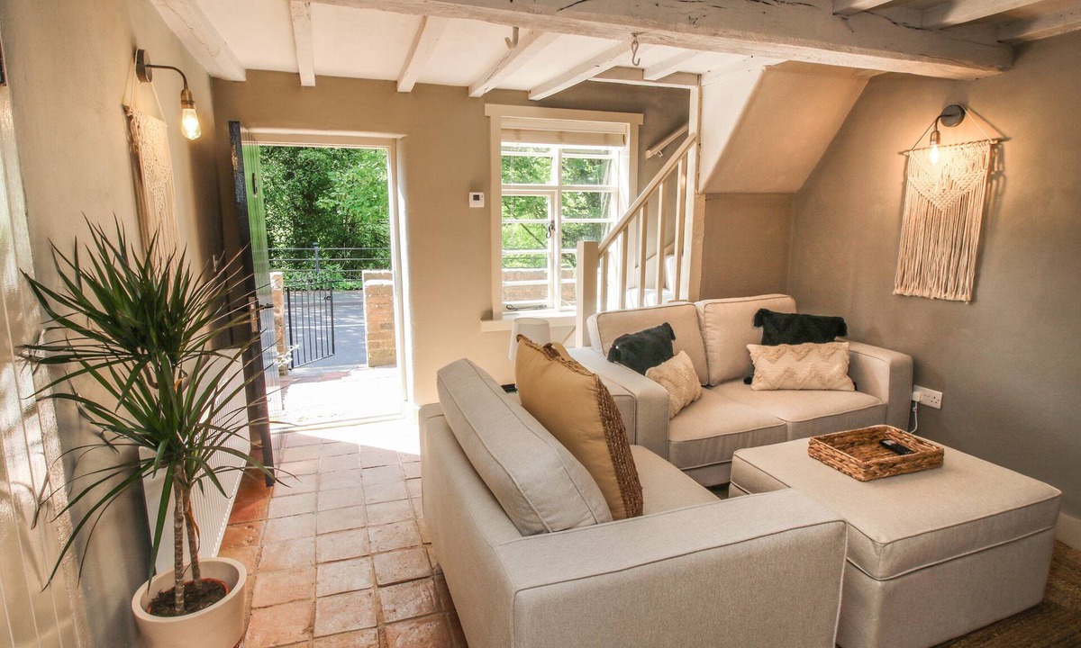 Coalbrookdale Cottage | Number 6