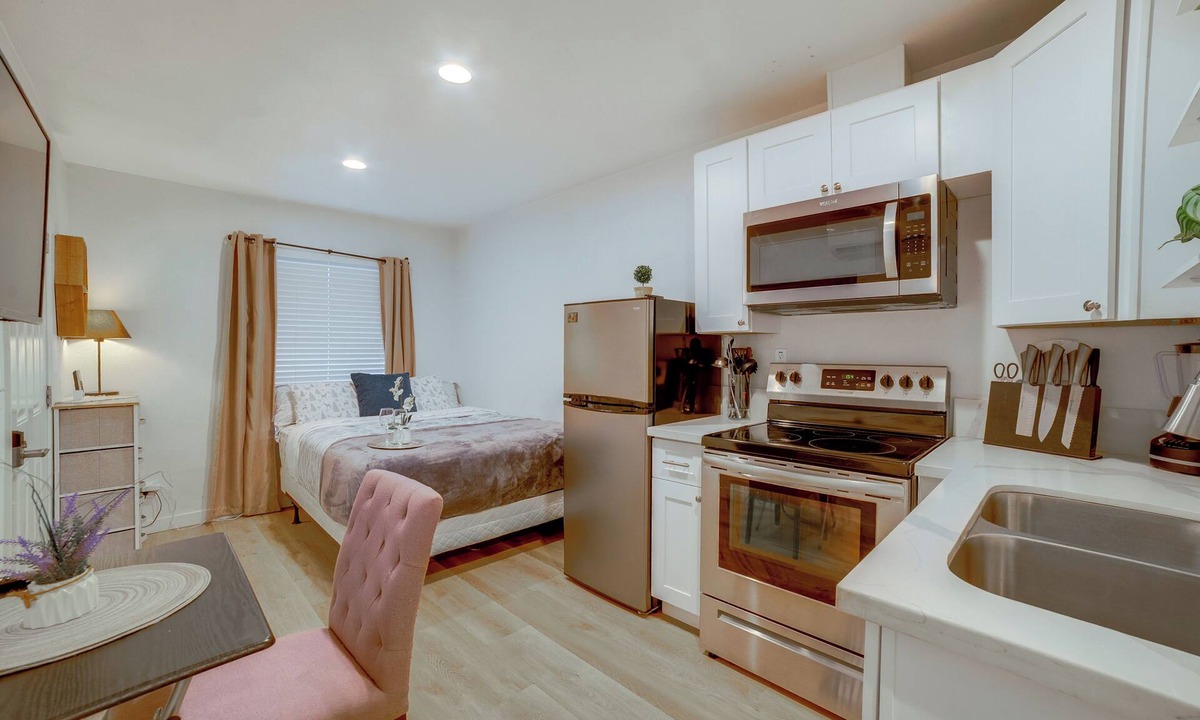 Moreno Valley Apartment | Nurse-Ready Rental 10 Mi to Dtwn Riverside!