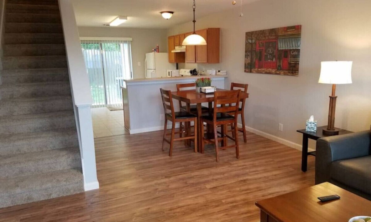 Heritage Villa | NW SA, Lackland AFB - BMT, Sea World