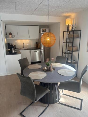 Thyboron Apartment | Ny lækker lejlighed på Havnen