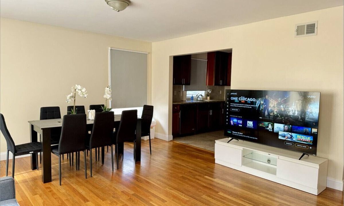 Passaic House | NYC Getaway! Spacious & Comfortable