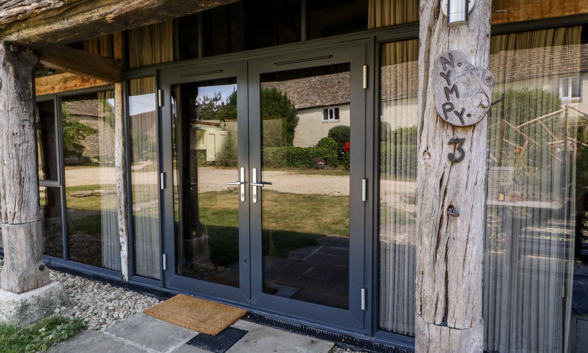 Nympsfield Cottage | Nympy Cottage