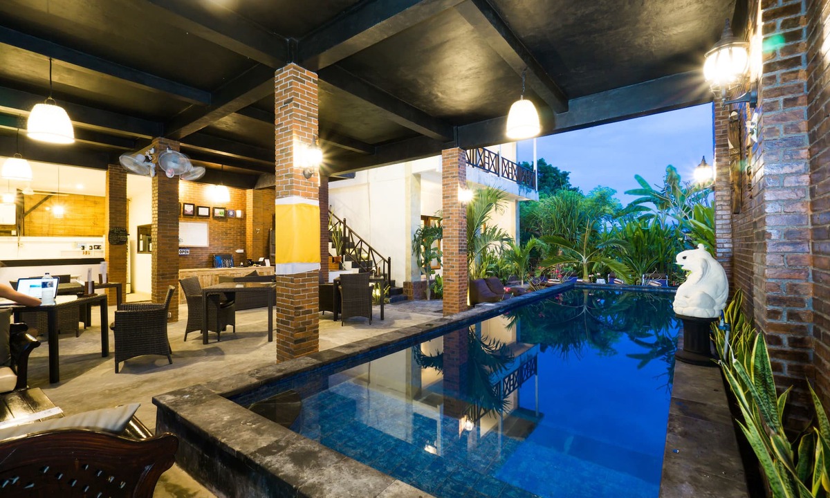 Jungut Batu Hotel | Nyuh Gading Home Stay Lembongan