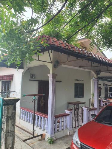 Bukit Baru House | O'Moona Homestay
