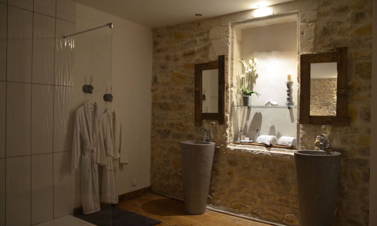 Bernis House | O2suites Scandinavian room with private Jacuzzi