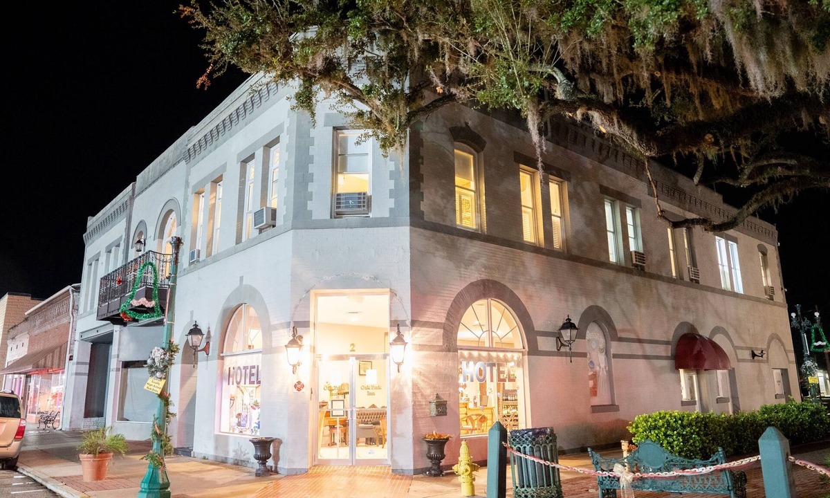 Arcadia Historic District Hotel | Oaak Tree Hotel