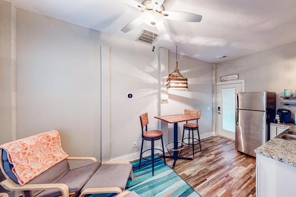 Tranquil Harbour House | OAI36 Sea N Red - lower