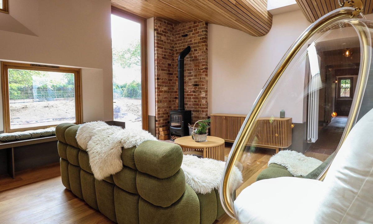 Hopton Cottage | Oak Cottage