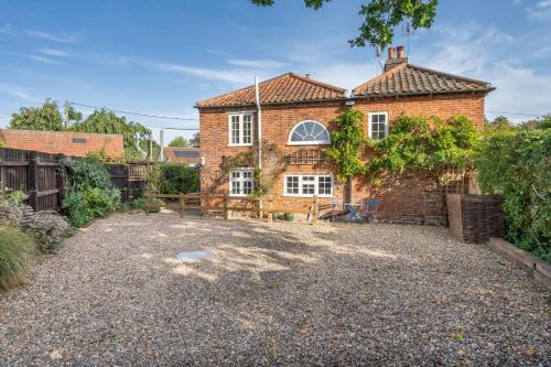 Dilham House | Oak Cottage