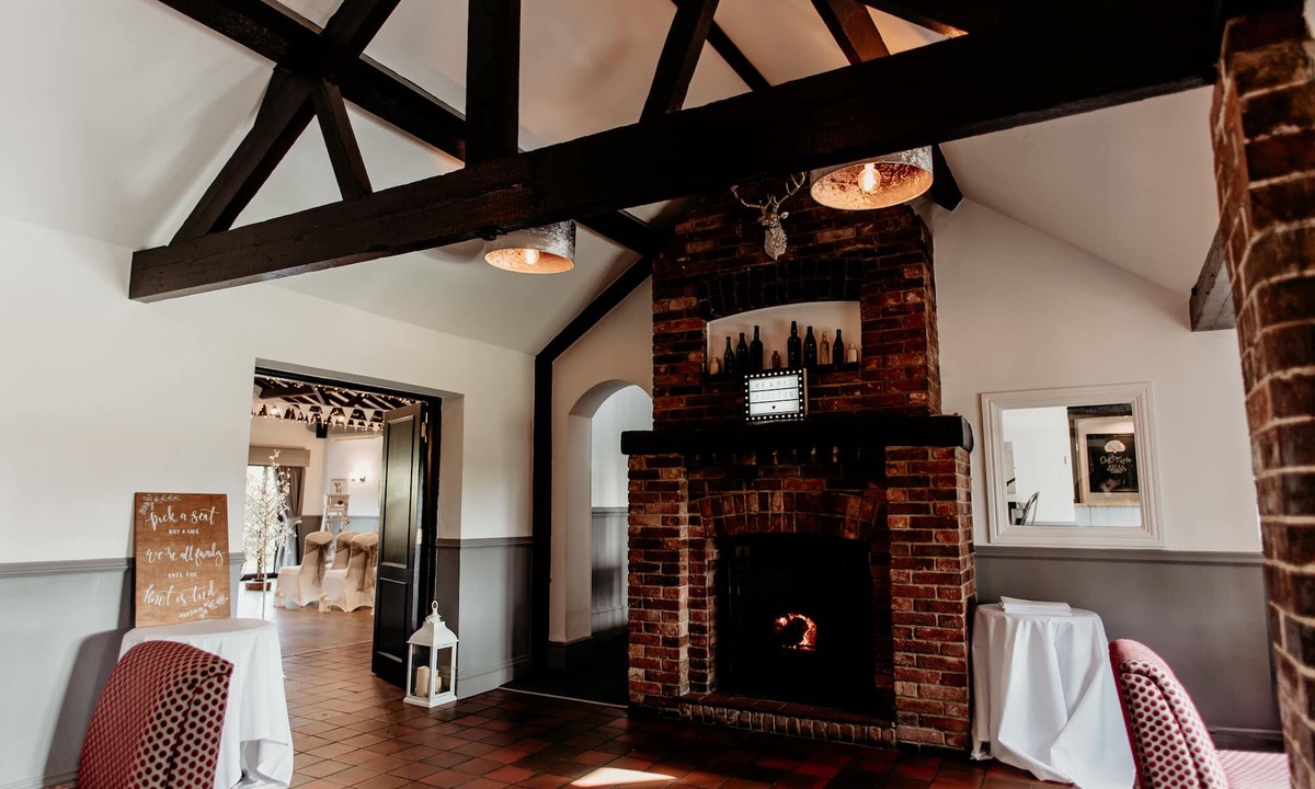 Cannock Hotel | Oak Farm Hotel