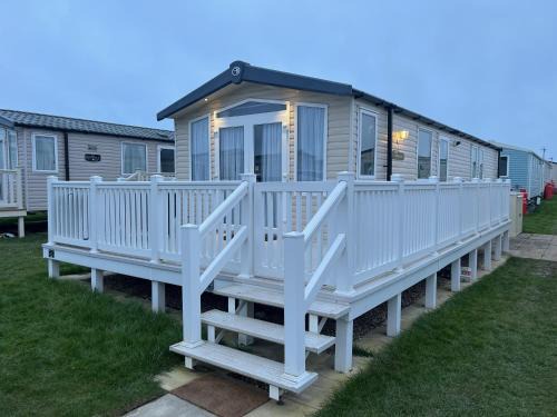 Muston Resort | Oak Green