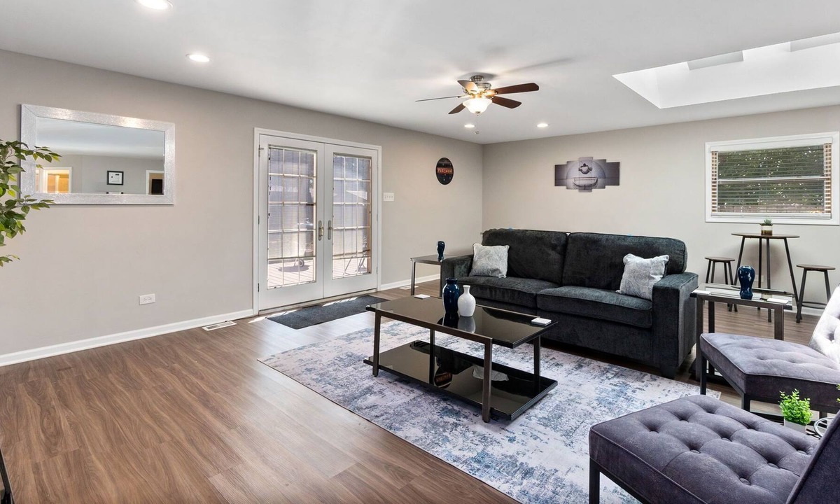 Oak Lawn House | Oak Lawn Rental