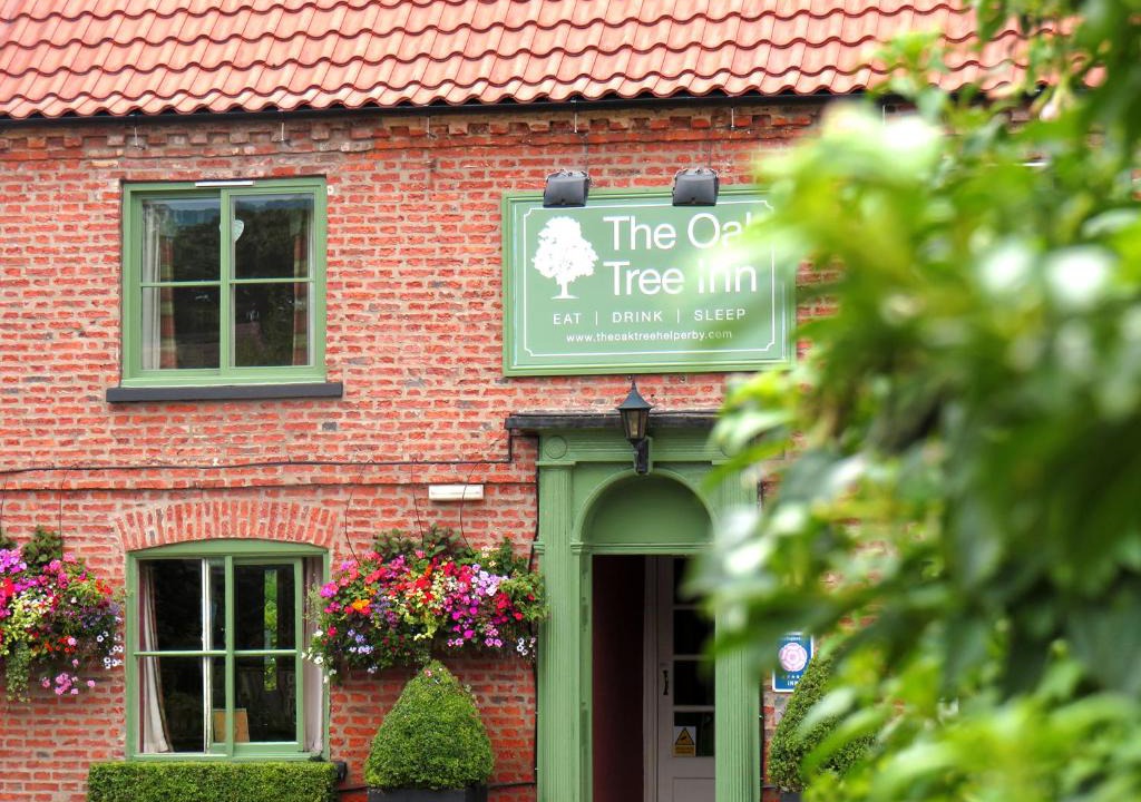 Scawton Hotel | Oak Tree Inn