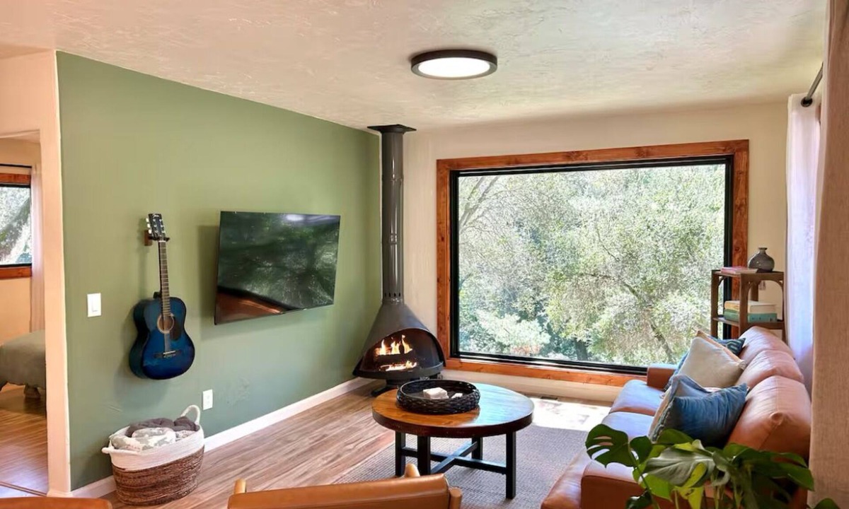 Carmel Valley House | Oak Treehouse Retreat