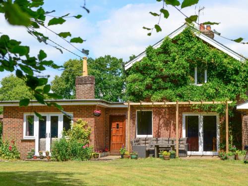 South Gorley House | Oakdene Lodge