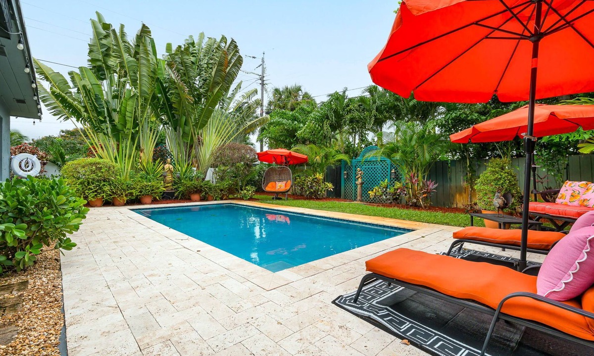 North Corals House | Oakland Pk 2/2 Pool HM 1M FTL Beach