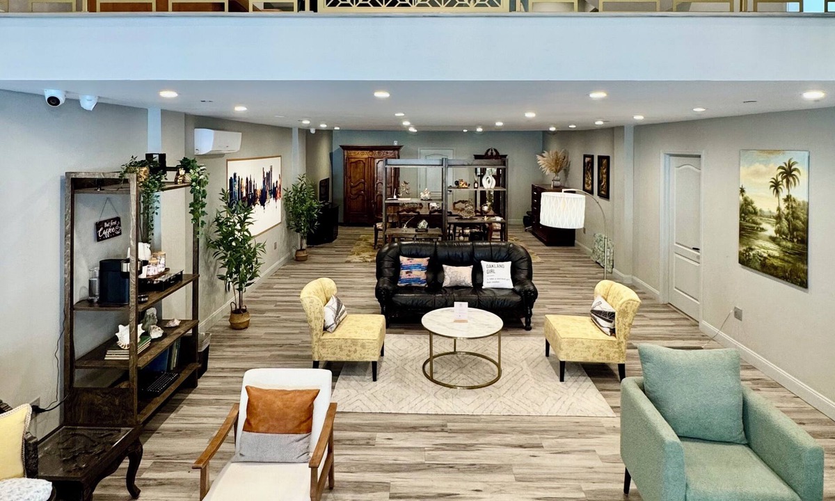 Downtown Oakland Hotel | Oaktown Roost