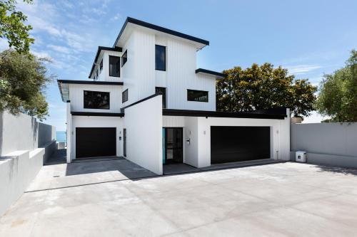 Oakura Apartment | Oakura Beach Front Apartments