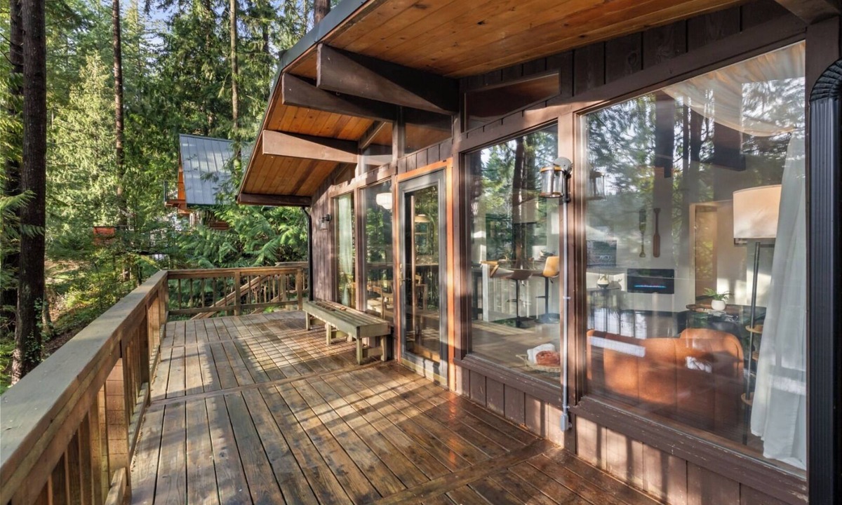 Bonney Lake Cottage | Oar & Evergreen: Forest Views + Private Dock