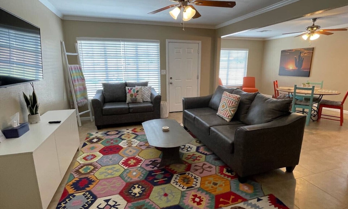Chandler House | Oasis! BEST LOCATION! Private Pool! By Restaurants