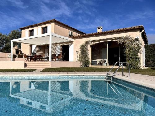 La Celle-sous-Gouzon Villa | Oasis d'Azur