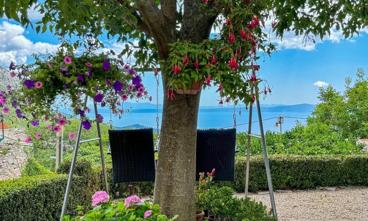 Makarska Apartment | Oasis for rest and relaxation, fantastic view Bella Vista A2+2