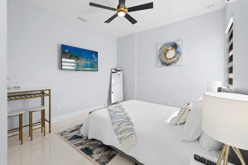 Mariner Apartment | Oasis Paradise at Cape Coral