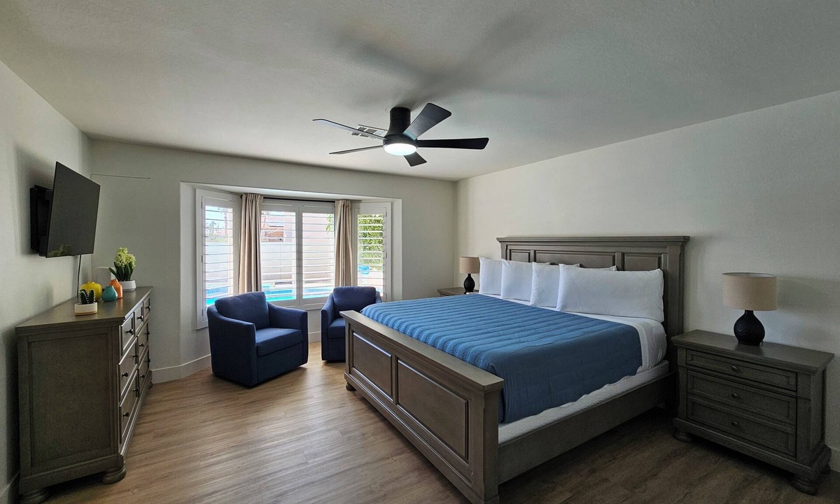 Las Vegas House | Oasis. Single Story Freshly Remodeled Pool Home!