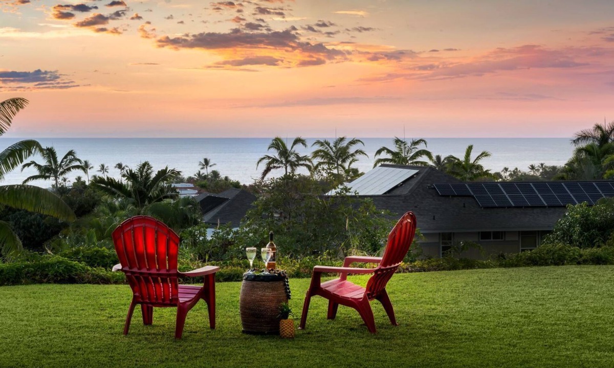 Kailua-Kona House | 🏖️Oasis with Ocean Views | Private Pool | Gated Community