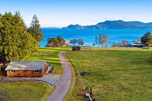 Olga House | Obstruction Pass Cottage