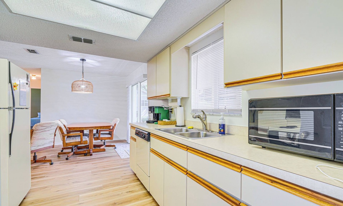 Ocala House | Ocala House Rental: 8 Mi to Downtown
