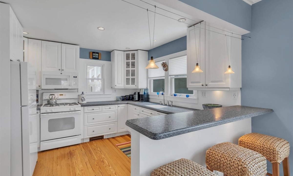 Point Pleasant Beach House | OCE1320 - Deceiving and immaculate beach-side Cape with private pool