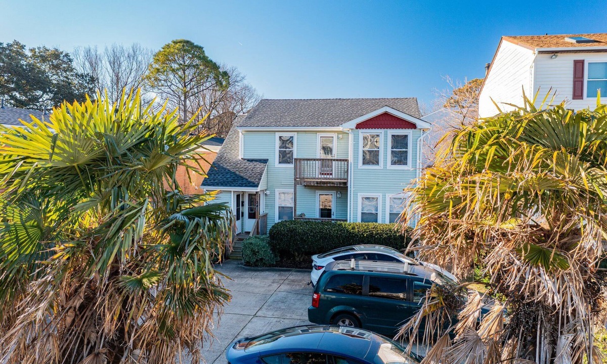 Norfolk Apartment | Ocean Bliss: Cozy Apartment Retreat in Norfolk D