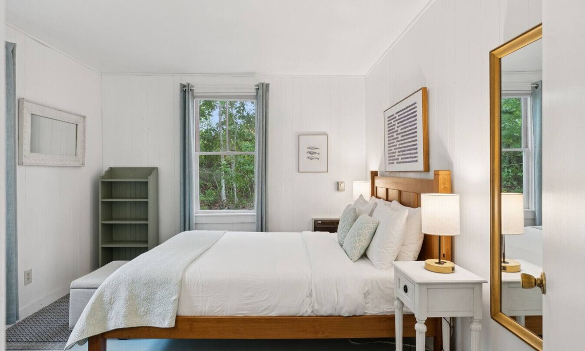 Pemaquid Beach Cabin | Ocean Breeze Cabin @ Pemaquid Beach