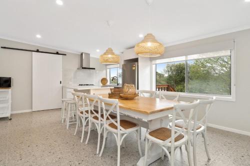 Rosebud House | Ocean Breeze Retreat