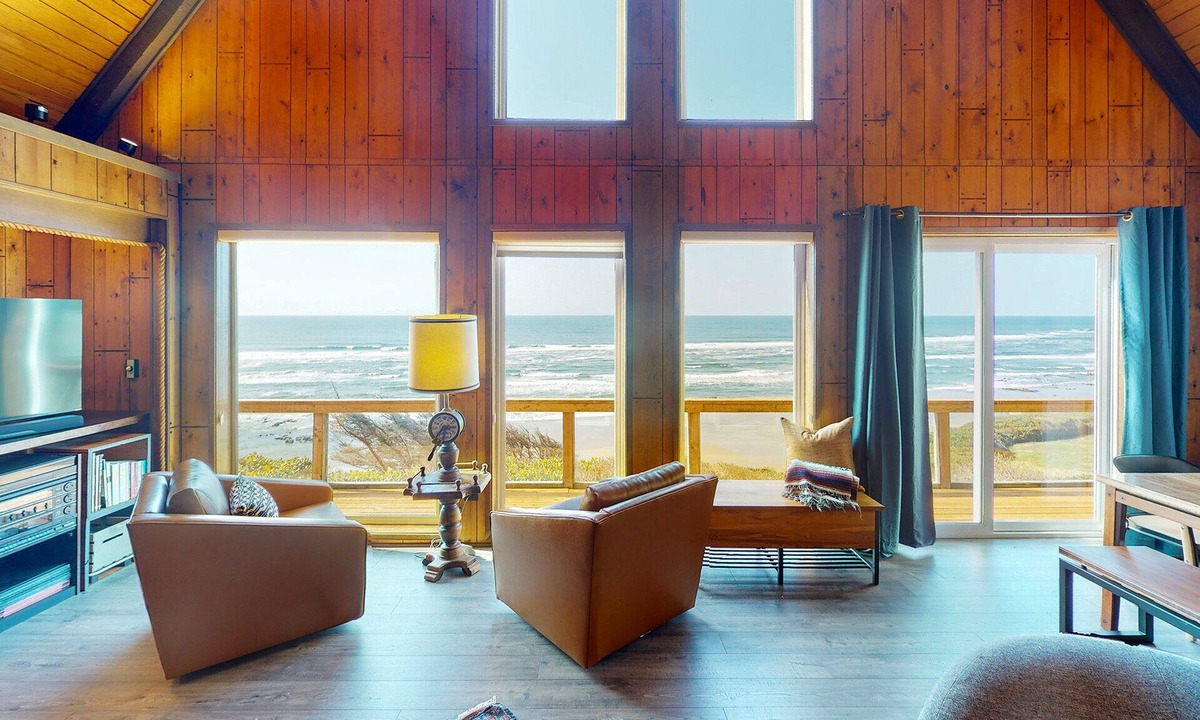 Florence House | Ocean Front A Frame with Spectacular Views! Dog Friendly! Fireplace!